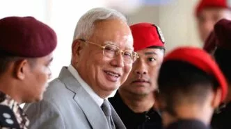 Mantan PM malaysia divonis165tahun penjara