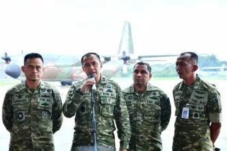 30.864 Prajurit dan 70 Alutsista Dikerahkan TNI untuk Bencana Aceh, Sumut, dan Sumbar Penanganan bencana sumatera tni sudah kerahkan 30864 prajurit dan 70 unit alutsista