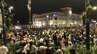 Prediksi 7 Juta Wisatawan Masuk Yogyakarta, Malioboro Padat Menjelang Libur Nataru Suasana malioboro padat sekali