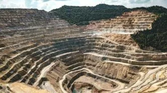 Tambang timah di Indonesia