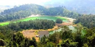 Wisata dieng telaga warna