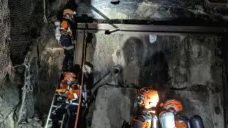 11 orang tewas dalam insided di tambang ilegal di bogor