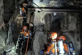 11 orang tewas dalam insided di tambang ilegal di bogor