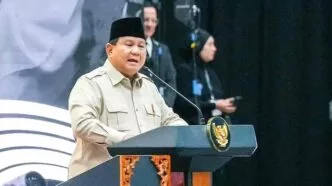 Dalam peresmian Sekolah Rakyat, Presiden Prabowo menargetkan peningkatan jumlah dokter melalui pendidikan kedokteran gratis.