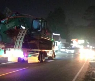 Ditolak Warga, Tiga Alat Berat Proyek Geothermal Gagal Masuk Kaki Gunung Gede