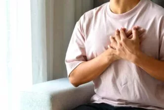 Nyeri Dada GERD atau Serangan Jantung