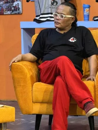 Sule Tanggapi Teddy Pardiyana Soal Hak Waris, Tekankan Fokus pada Anak dan Legalitas Sule Klarifikasi Isu Warisan, Tegaskan Harta Sudah Diserahkan ke Anak Bungsu