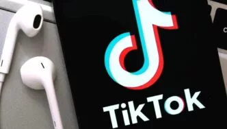 TikTok Kehilangan Pengguna di AS, UpScrolled dan Skylight Social Tembus Popularitas