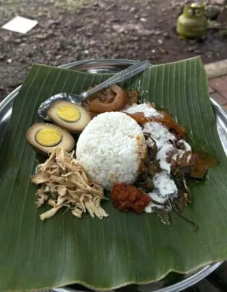 Heboh Harga Gudeg Rp 85 Ribu di Malioboro, Ini Penjelasan Pengelola Wisatawan Keluhkan Gudeg Mahal di Malioboro, 3 Porsi Dibanderol Rp 85 Ribu