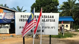 Batas wilayah indonesia malaysia geser
