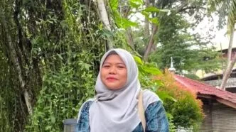 Guru honorer di jambi dipolisikan