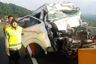 Kecelakaan rombongan guru asal jakarta