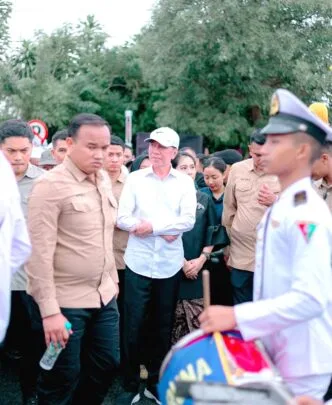 Hadir di Tegal, Jokowi Saksikan Kaesang Buka Kirab Budaya PSI