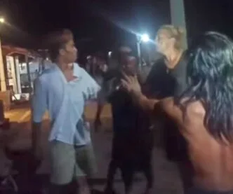 Heboh Bule Ngamuk di Musala Gili Trawangan, Mikrofon Tadarusan Dirusak