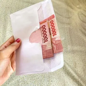 Baznas Tetapkan Nisab Zakat 2026: Pekerja Bergaji Rp7,64 Juta Wajib Bayar Rp191 Ribu/Bulan Standar Zakat Penghasilan 2026 Resmi Ditetapkan, Gaji Rp7,6 Juta Sudah Wajib Zakat