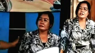 Wanita Teriak Histeris Lapaknya Dibongkar Satpol PP, Tuding Ada Iming iming Tak Ditertibkan