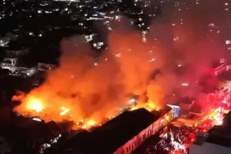 Kebakaran besar di tangerang selatan
