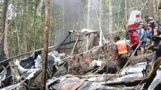 Kondisi pesawat pelita air yang jatuh terbakar