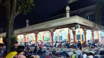 Tarawih kilat di ponpes mambaul hikam atau pondok mantenan udanawu blitar