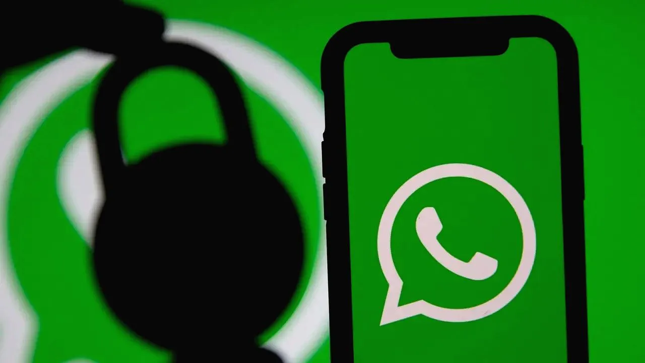 WhatsApp Disadap Pinjol? Begini Cara Mengamankan Akun Agar Data Chat Pribadi Anda Tidak Bocor Whatsapp disadap pinjol