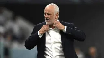Graham Arnold Desak FIFA Tunda Laga Playoff
