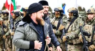 Pasukan Elite Chechnya Bersiap Bantu Iran Hadapi Invasi Darat Militer AS di Timur Tengah Iran Dapat Bantuan Pasukan Elit Chechnya, AS Mempersiapkan Serangan Besar di Teluk Persia