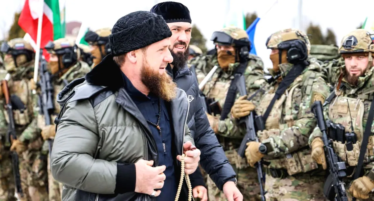 Pasukan Elite Chechnya Bersiap Bantu Iran Hadapi Invasi Darat Militer AS di Timur Tengah Iran Dapat Bantuan Pasukan Elit Chechnya, AS Mempersiapkan Serangan Besar di Teluk Persia
