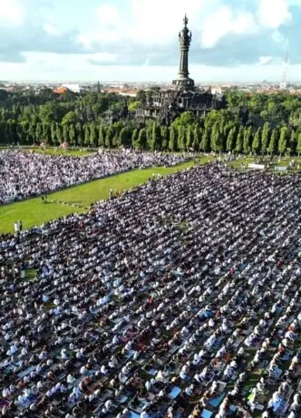 Khidmatnya Salat Id Muhammadiyah di Denpasar di Tengah Perbedaan Lebaran