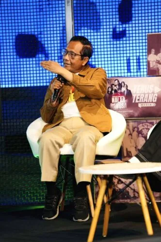 Mahfud MD Bongkar Praktik Napi Korupsi Keluar Penjara, Bertemu Teman di Hotel Mewah Mahfud MD Bongkar Napi Korupsi Bisa Keluar Penjara Diam diam dan Telepon Teman