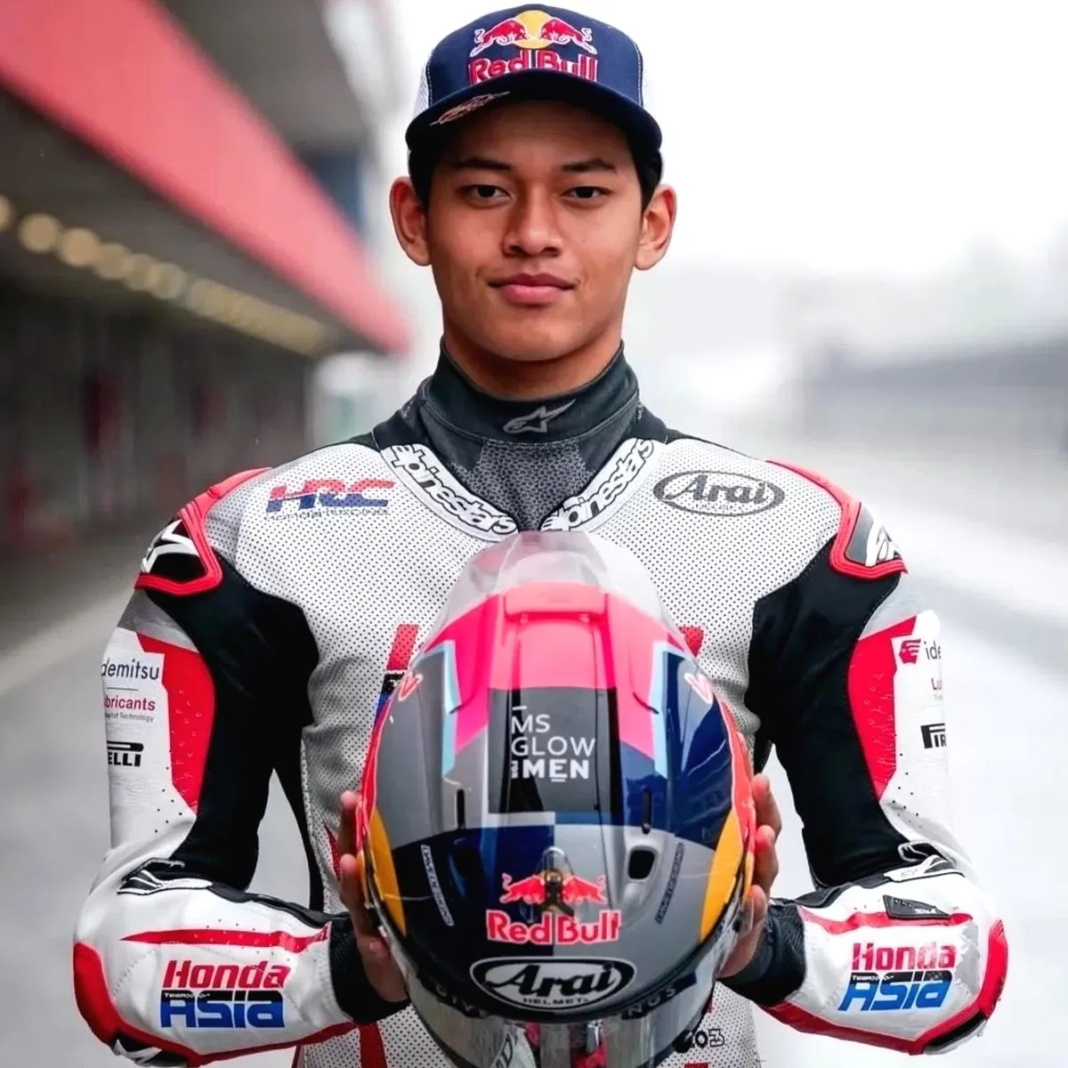 Veda Ega Pratama Masuk ke Jajaran Elite Red Bull Blue and Silver Athlete, Dulunya Marc Márquez juga Red Bull Blue and Silver Sambut Veda Ega Pratama
