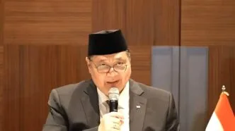 Pemerintah Resmi Terapkan Kebijakan WFH untuk ASN Setiap Jumat Mulai April 2026, Ini Penjelasan Lengkapnya Airlangga hartarto umumkan kebijakan wfh asn