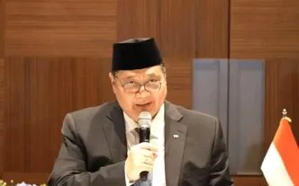 Pemerintah Resmi Terapkan Kebijakan WFH untuk ASN Setiap Jumat Mulai April 2026, Ini Penjelasan Lengkapnya Airlangga hartarto umumkan kebijakan wfh asn