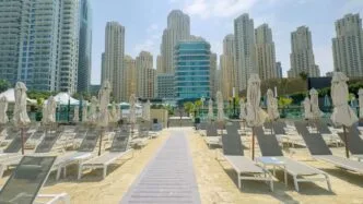 Dubai Jadi Kota Hantu Sejak Serangan Iran, Ekspatriat dan Turis Kabur, Pantai dan Hotel Kosong Dubai sepi ditinggal ekspatriat dan turis