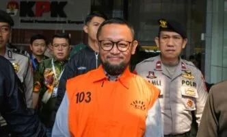 Setelah Yaqut, Gus Alex Mantan Stafsusnya Resmi Ditahan KPK Gus alex ditetapkan tersangka