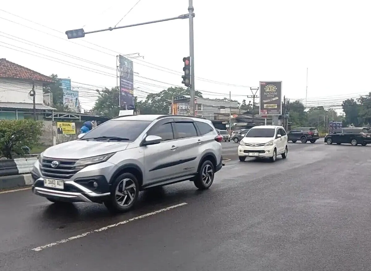 Arus Mudik Jalur Pantura Pekalongan–Batang Ramai Lancar di H-7 Lebaran 2026 Jalan jalur pantura batang pekalongan