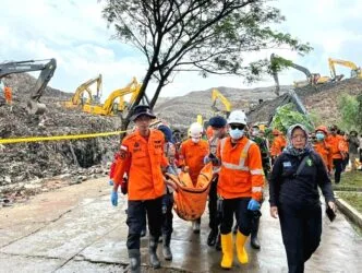 Korban longsor sampah bantargebang