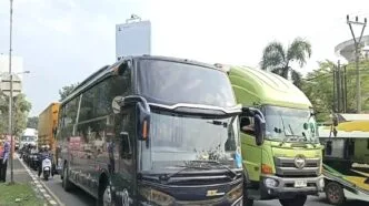 Kota cirebon padat pemudik