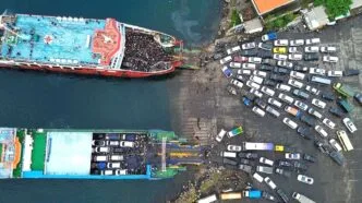 Pelabuhan gilimanuk macet parah mudik