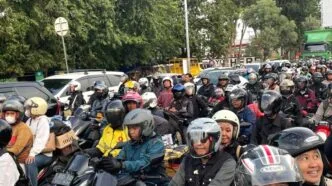 Pemudik motor dominasi pantura cirebon jakarta