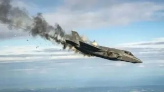 Pesawat tempur amerika tertembak jatuh