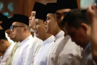 Prabowo salat ied di aceh
