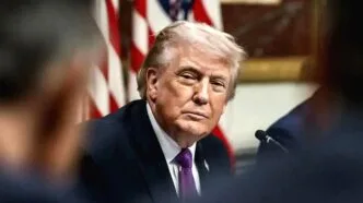 Trump minta china hingga jepang kirim kapal ke selat hormuz