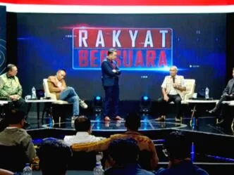 Debat Ijazah Jokowi Memicu Emosi, Jahmada Girsang Nyaris Bentrok dengan Refly Harun