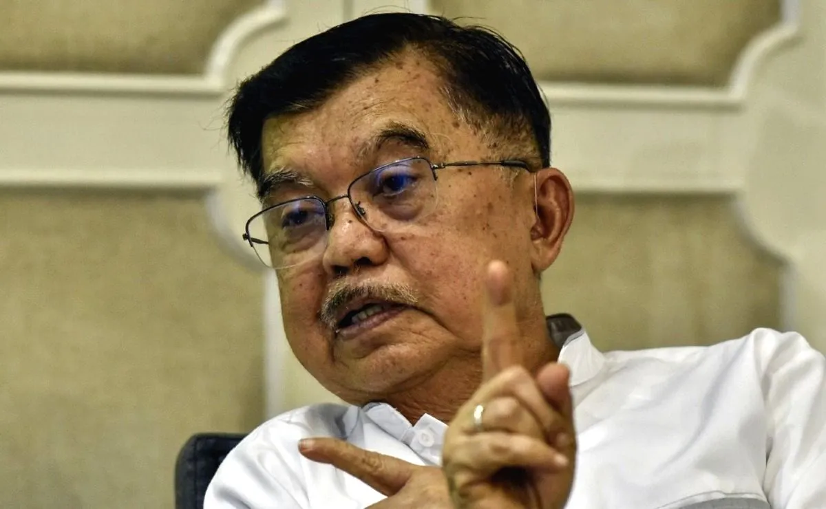 Jusuf Kalla: Masyarakat Akan Kurangi Pemakaian Jika Harga BBM Tinggi Jusuf Kalla Sebut Kenaikan BBM Solusi Kendalikan Konsumsi Energi