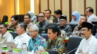 Rapat Memanas, DPR Bongkar Fakta RS Tolak Pasien BPJS Nonaktif