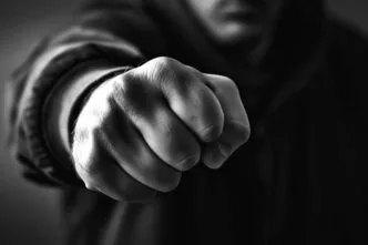 Tak Diberi Minuman, 5 Oknum TNI dan Polisi Aniaya Pengunjung Kafe di Torut