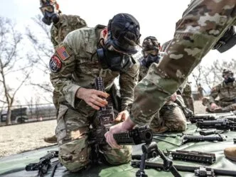 Trump Peringatkan Perang Besar Bisa Pecah, Militer AS Tetap Siaga di Timur Tengah