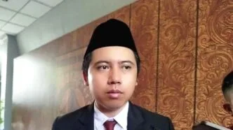 Anak bupati malang dilantik jadi kepala dinas