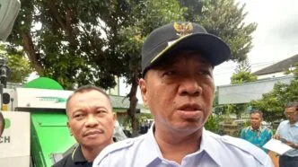 Bupati tulungagung gatut sunu wibowo ditangkap kpk