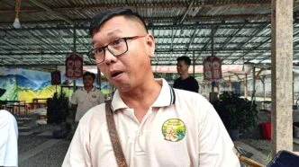 Heboh warung mie babi di sukoharjo ditolak warga